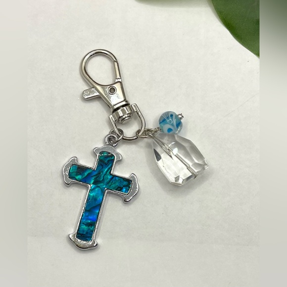 Bleu cross Pendant and crystals keychain - Picture 2 of 2
